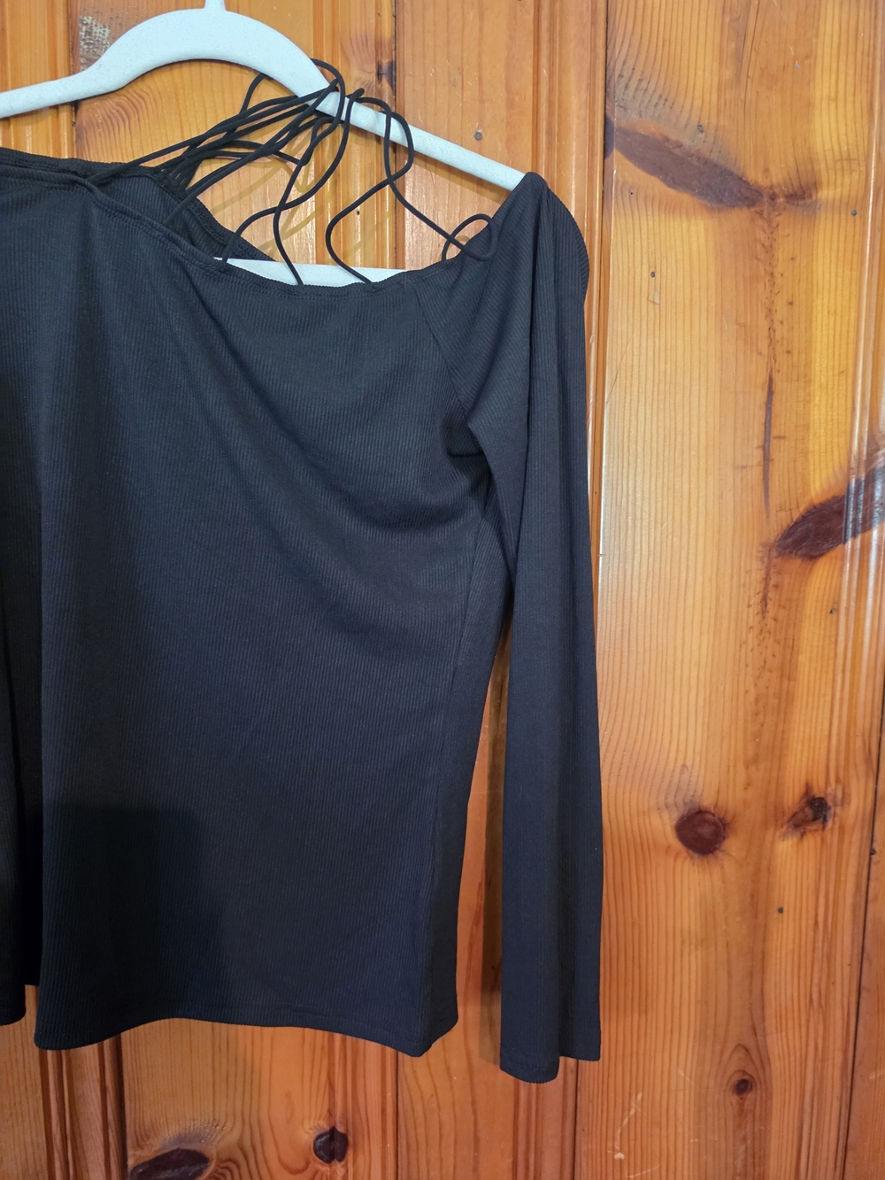SHEIN Black Off-Shoulder Long Sleeve Crop Top - Picture 10 of 13